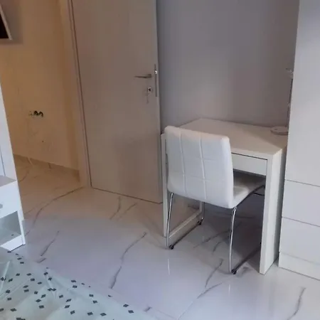 Center No 2 Apartmán