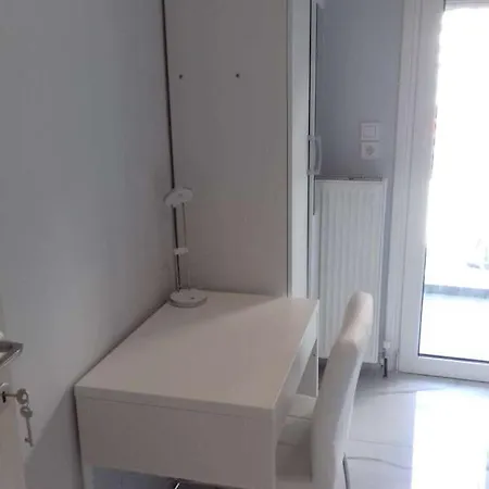 Center No 2 * Θεσσαλονίκη